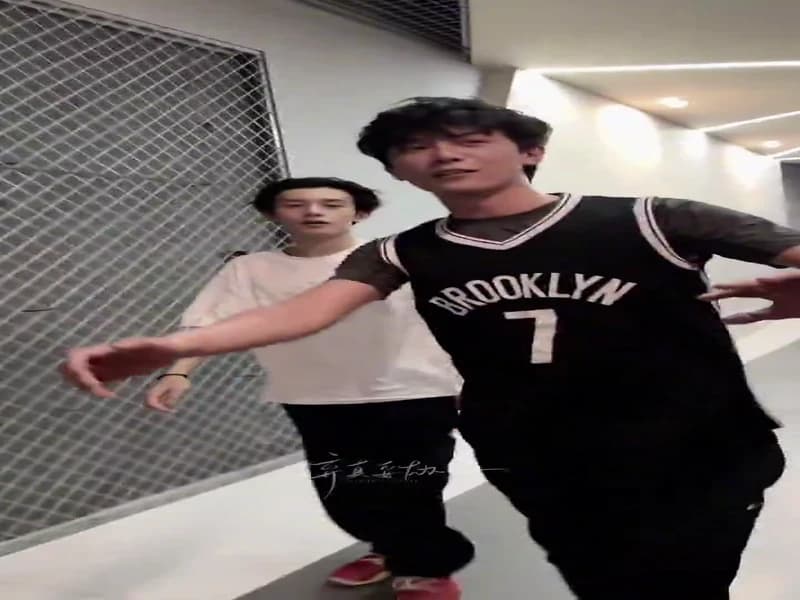 [260412] 임목연&등개 FADEWAY 농구 목격짤