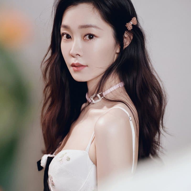 송일
